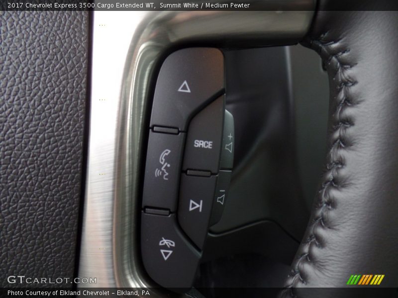 Summit White / Medium Pewter 2017 Chevrolet Express 3500 Cargo Extended WT