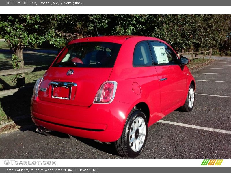 Rosso (Red) / Nero (Black) 2017 Fiat 500 Pop