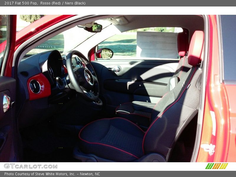 Rosso (Red) / Nero (Black) 2017 Fiat 500 Pop