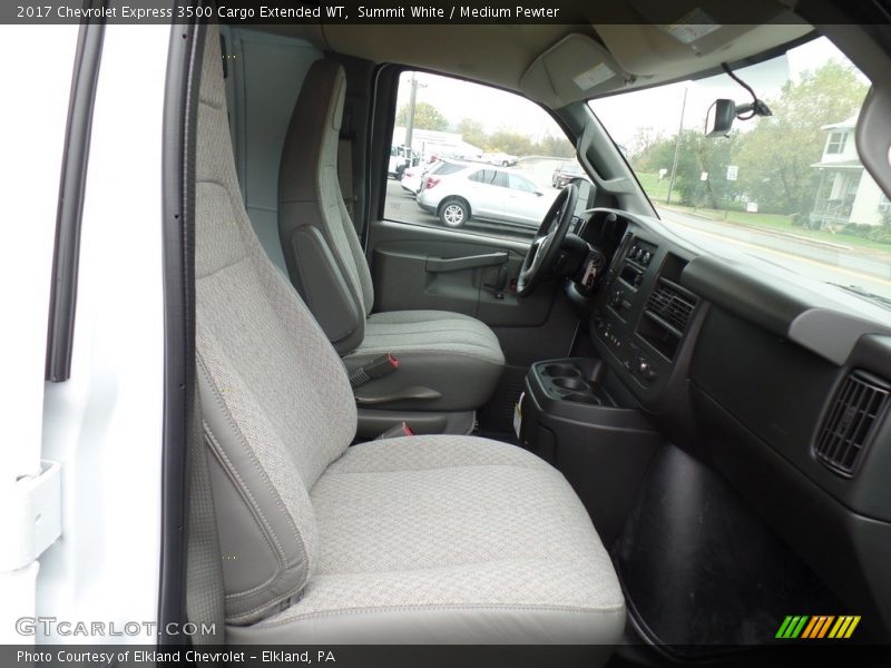 Summit White / Medium Pewter 2017 Chevrolet Express 3500 Cargo Extended WT