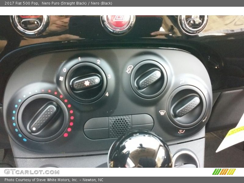 Nero Puro (Straight Black) / Nero (Black) 2017 Fiat 500 Pop