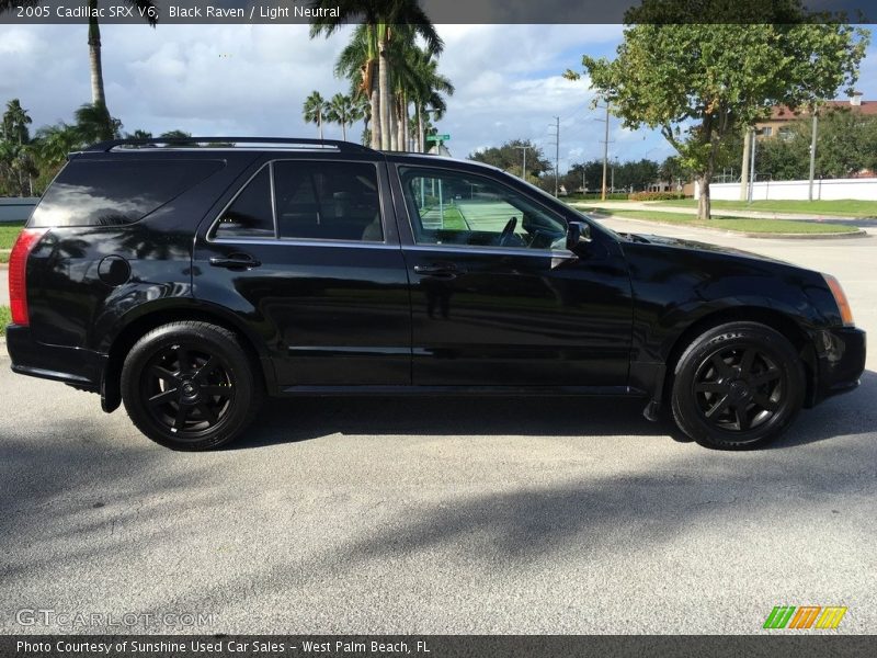 Black Raven / Light Neutral 2005 Cadillac SRX V6