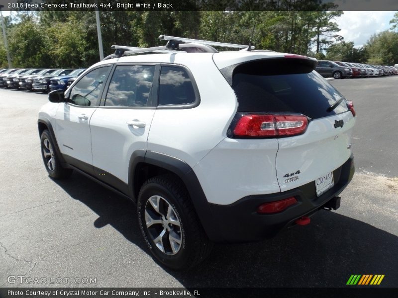 Bright White / Black 2016 Jeep Cherokee Trailhawk 4x4