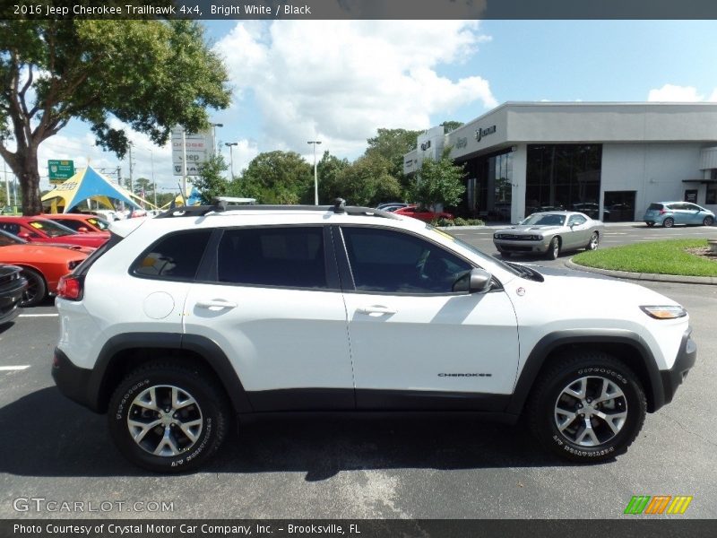 Bright White / Black 2016 Jeep Cherokee Trailhawk 4x4
