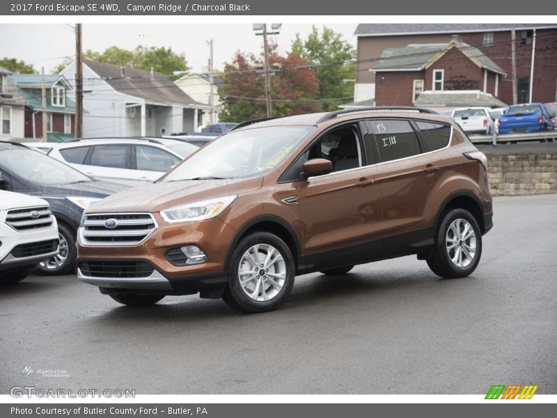 Canyon Ridge / Charcoal Black 2017 Ford Escape SE 4WD