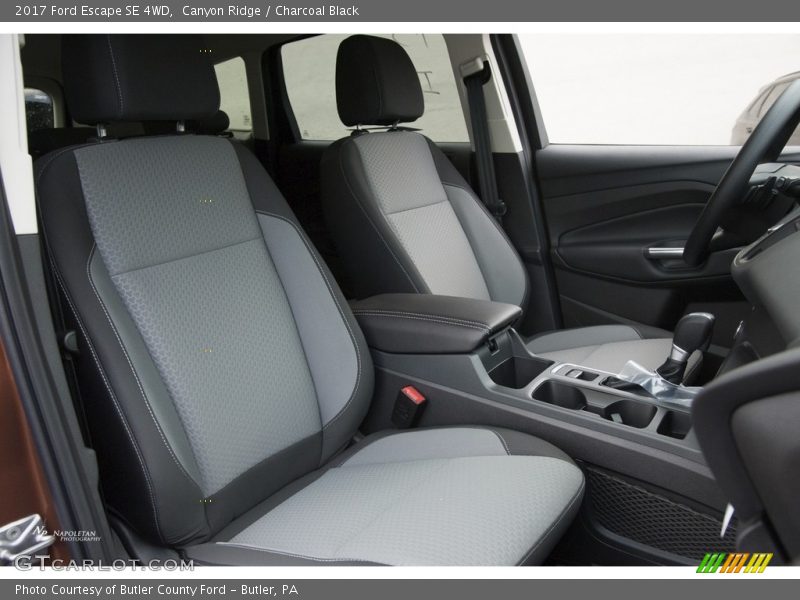 Canyon Ridge / Charcoal Black 2017 Ford Escape SE 4WD