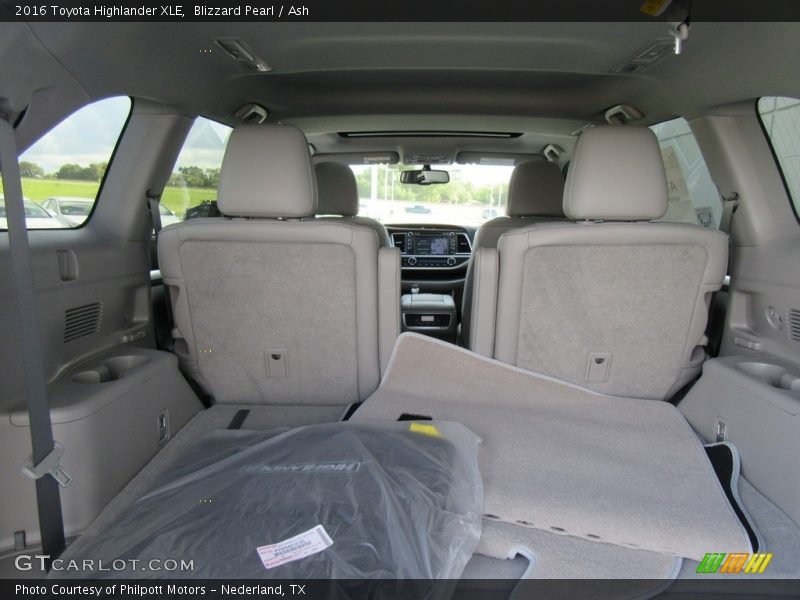 Blizzard Pearl / Ash 2016 Toyota Highlander XLE