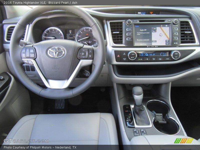 Blizzard Pearl / Ash 2016 Toyota Highlander XLE