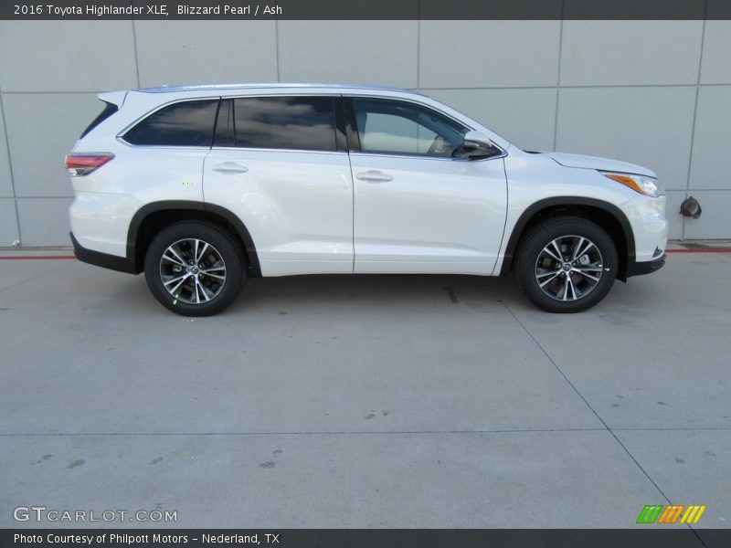 Blizzard Pearl / Ash 2016 Toyota Highlander XLE