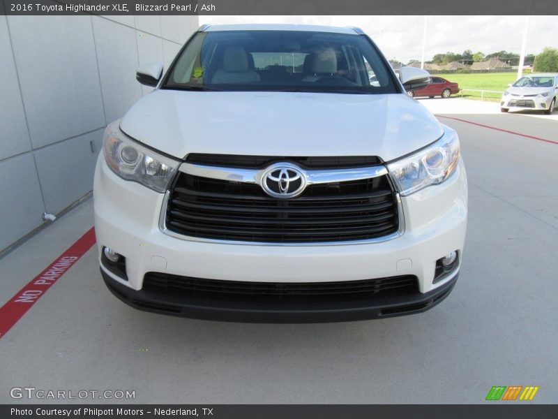 Blizzard Pearl / Ash 2016 Toyota Highlander XLE