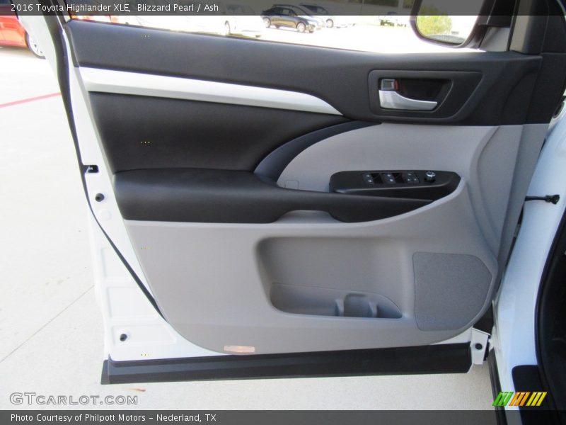 Blizzard Pearl / Ash 2016 Toyota Highlander XLE