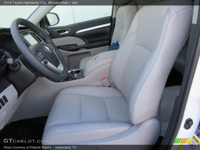 Blizzard Pearl / Ash 2016 Toyota Highlander XLE