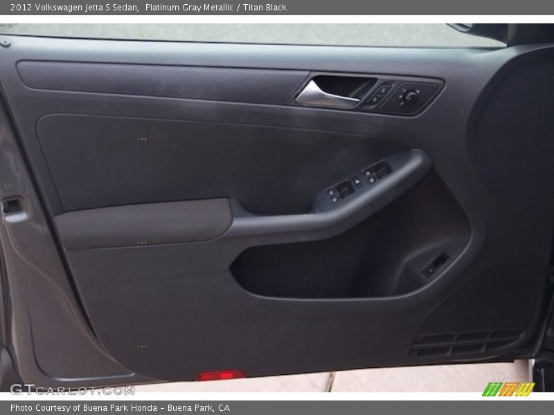 Platinum Gray Metallic / Titan Black 2012 Volkswagen Jetta S Sedan
