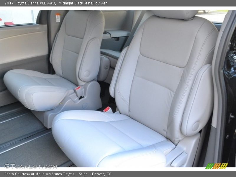 Midnight Black Metallic / Ash 2017 Toyota Sienna XLE AWD