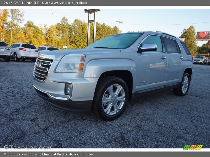 Quicksilver Metallic / Jet Black 2017 GMC Terrain SLT