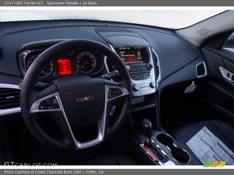 Quicksilver Metallic / Jet Black 2017 GMC Terrain SLT