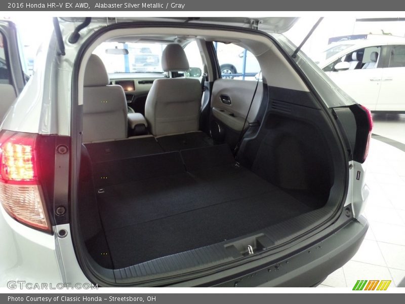 Alabaster Silver Metallic / Gray 2016 Honda HR-V EX AWD