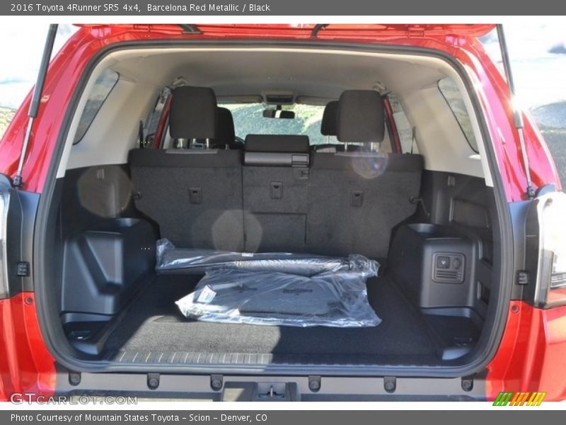 Barcelona Red Metallic / Black 2016 Toyota 4Runner SR5 4x4