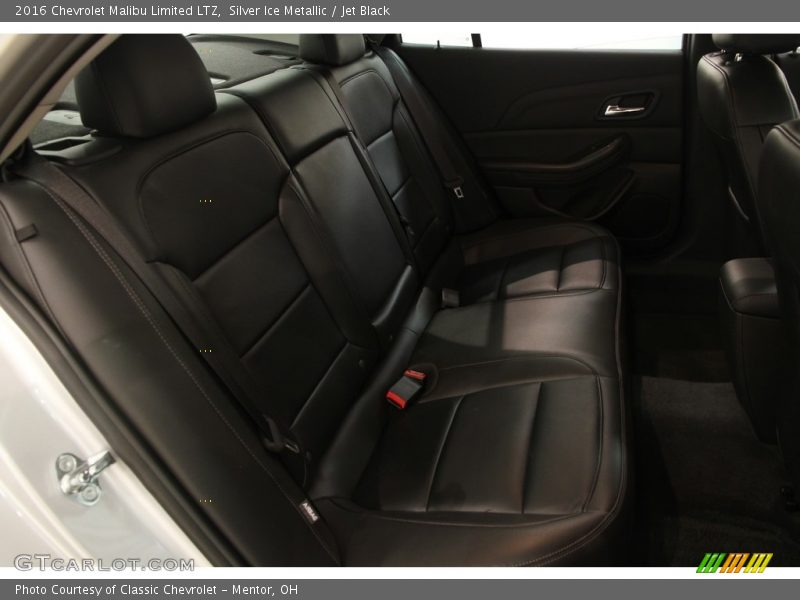 Silver Ice Metallic / Jet Black 2016 Chevrolet Malibu Limited LTZ