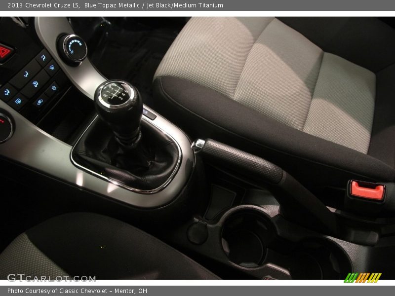 Blue Topaz Metallic / Jet Black/Medium Titanium 2013 Chevrolet Cruze LS
