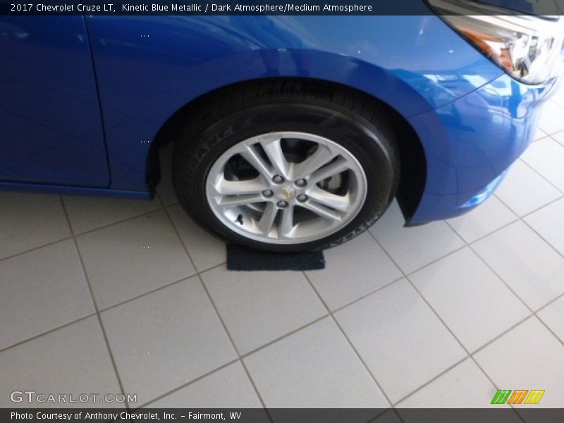 Kinetic Blue Metallic / Dark Atmosphere/Medium Atmosphere 2017 Chevrolet Cruze LT