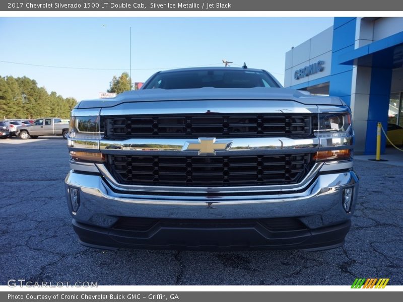 Silver Ice Metallic / Jet Black 2017 Chevrolet Silverado 1500 LT Double Cab
