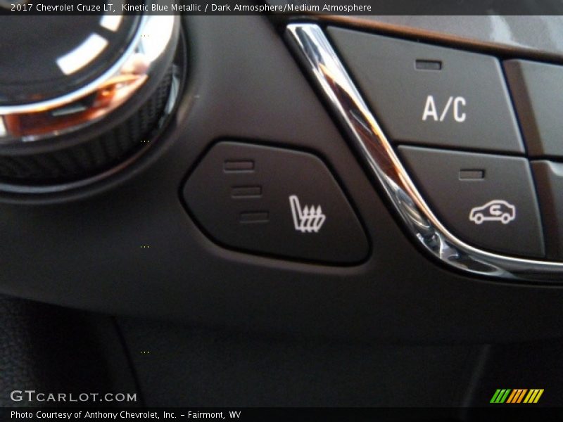 Kinetic Blue Metallic / Dark Atmosphere/Medium Atmosphere 2017 Chevrolet Cruze LT
