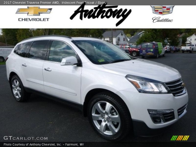 Iridescent Pearl Tricoat / Ebony 2017 Chevrolet Traverse Premier AWD