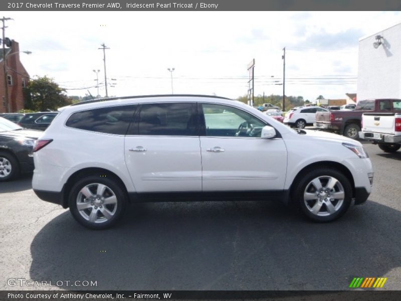 Iridescent Pearl Tricoat / Ebony 2017 Chevrolet Traverse Premier AWD