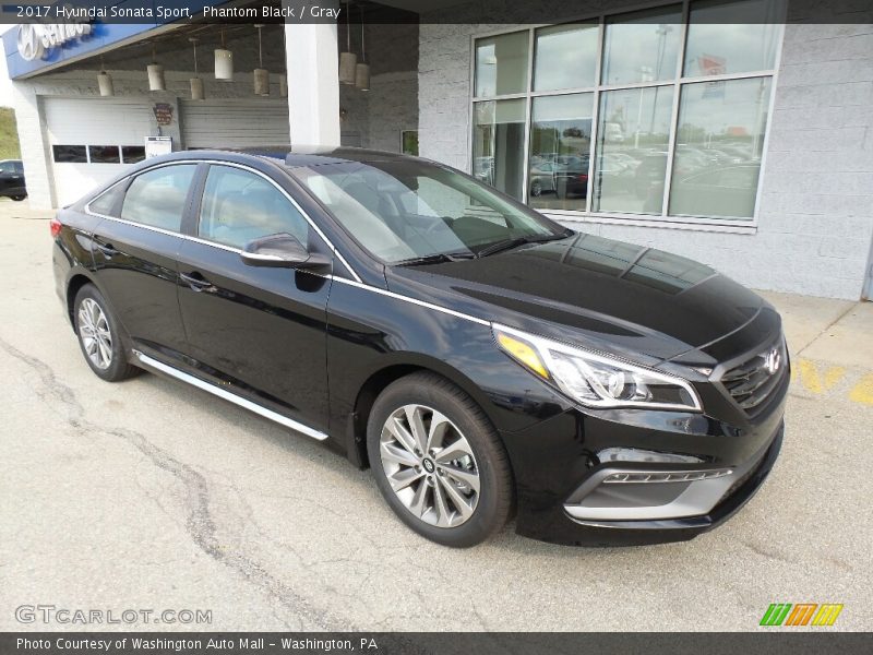Front 3/4 View of 2017 Sonata Sport