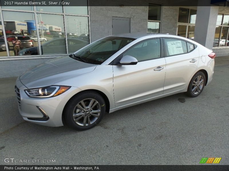 Silver / Gray 2017 Hyundai Elantra SE