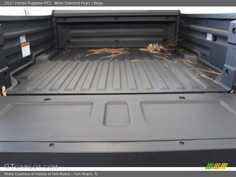 White Diamond Pearl / Beige 2017 Honda Ridgeline RTS