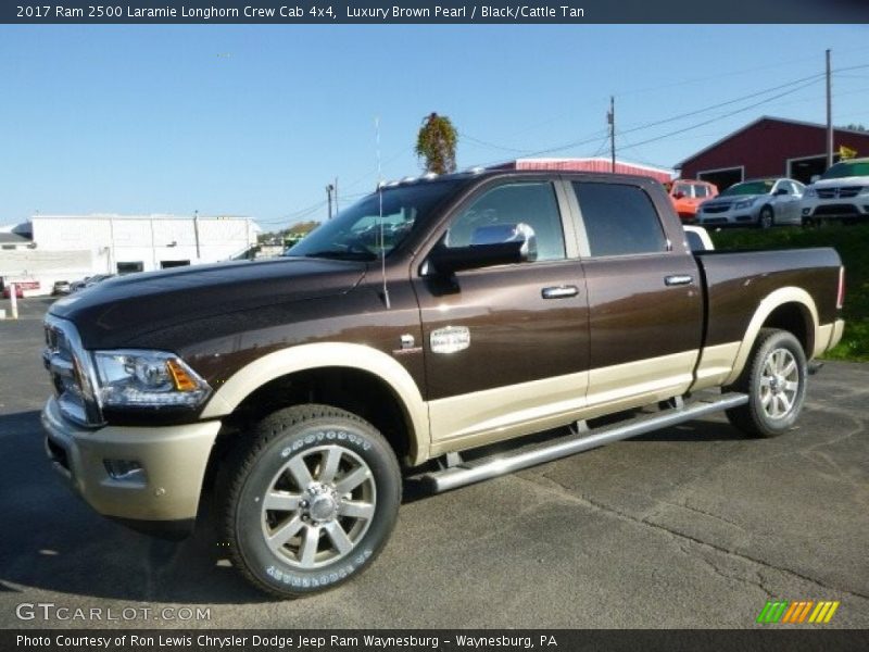 Front 3/4 View of 2017 2500 Laramie Longhorn Crew Cab 4x4