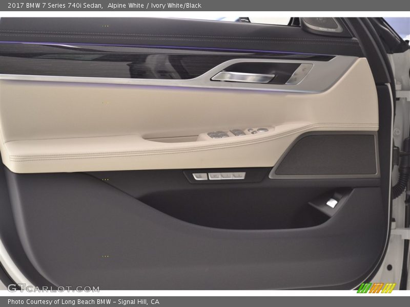 Alpine White / Ivory White/Black 2017 BMW 7 Series 740i Sedan