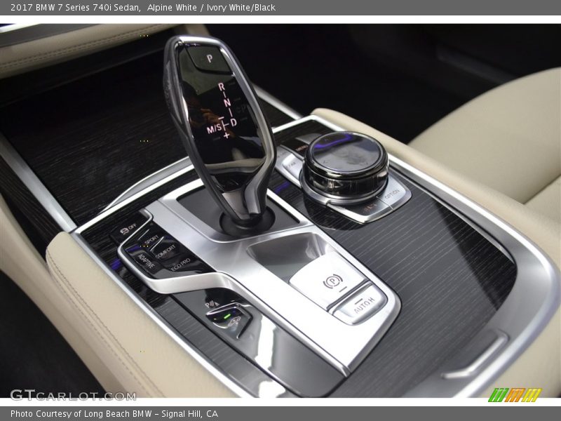 Alpine White / Ivory White/Black 2017 BMW 7 Series 740i Sedan