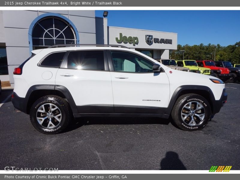 Bright White / Trailhawk Black 2015 Jeep Cherokee Trailhawk 4x4