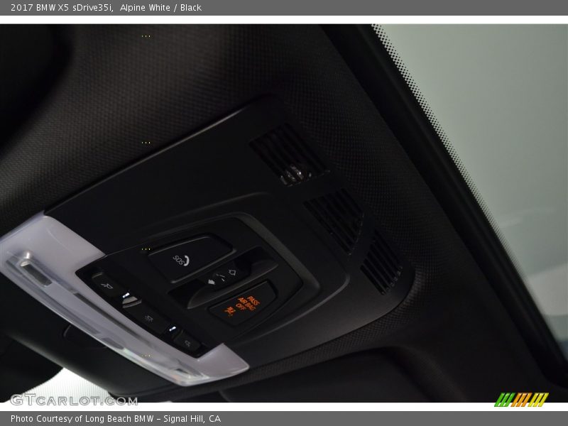 Alpine White / Black 2017 BMW X5 sDrive35i