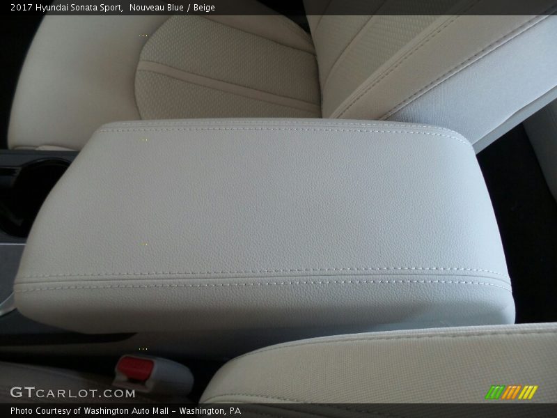 Nouveau Blue / Beige 2017 Hyundai Sonata Sport