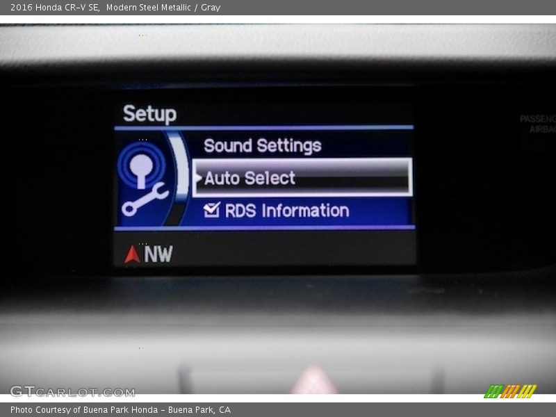 Modern Steel Metallic / Gray 2016 Honda CR-V SE