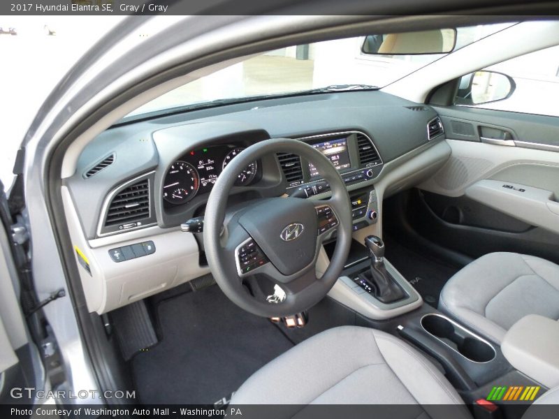 Gray / Gray 2017 Hyundai Elantra SE