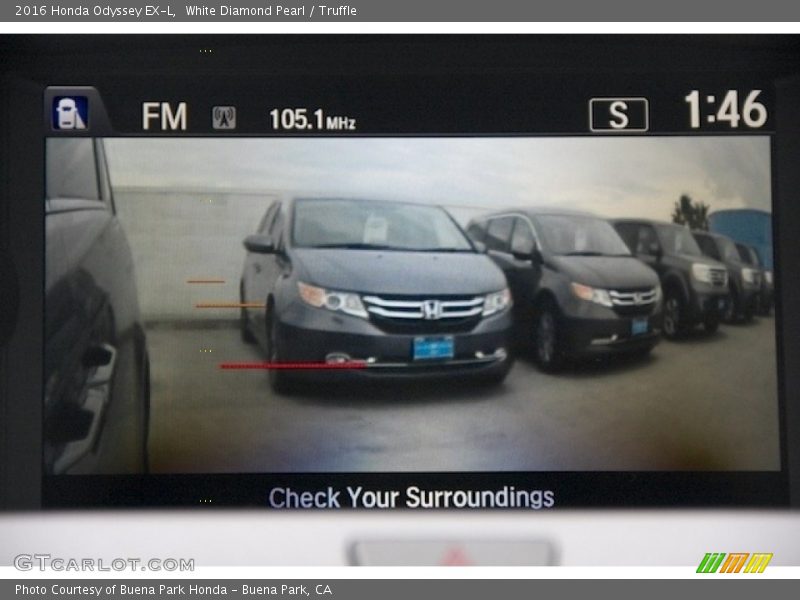 White Diamond Pearl / Truffle 2016 Honda Odyssey EX-L