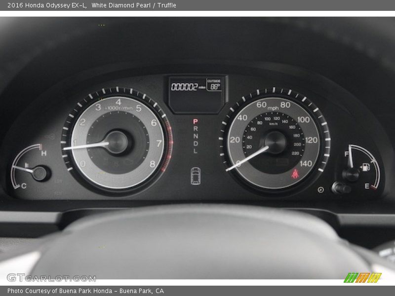 White Diamond Pearl / Truffle 2016 Honda Odyssey EX-L