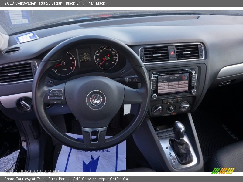Black Uni / Titan Black 2013 Volkswagen Jetta SE Sedan