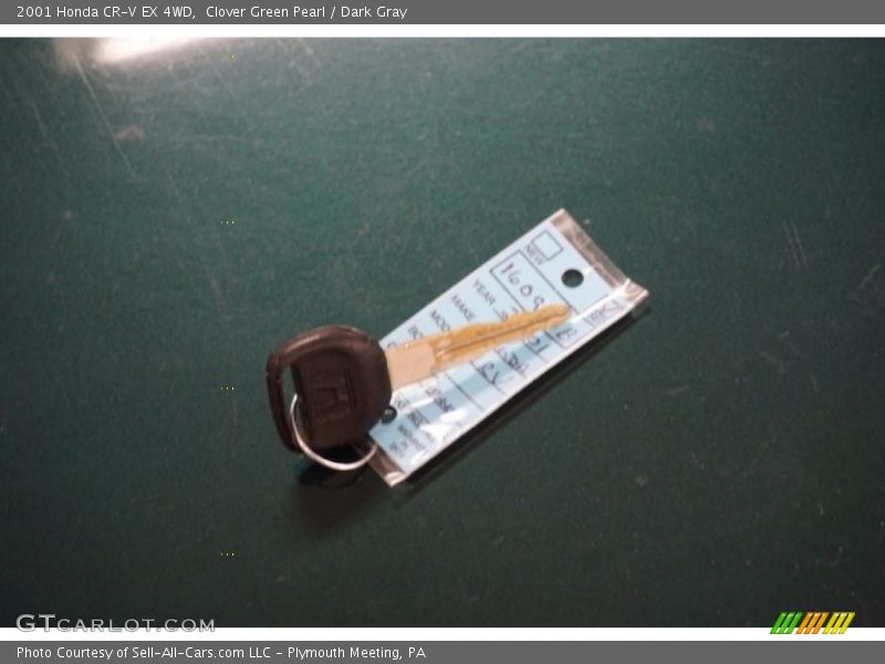 Clover Green Pearl / Dark Gray 2001 Honda CR-V EX 4WD