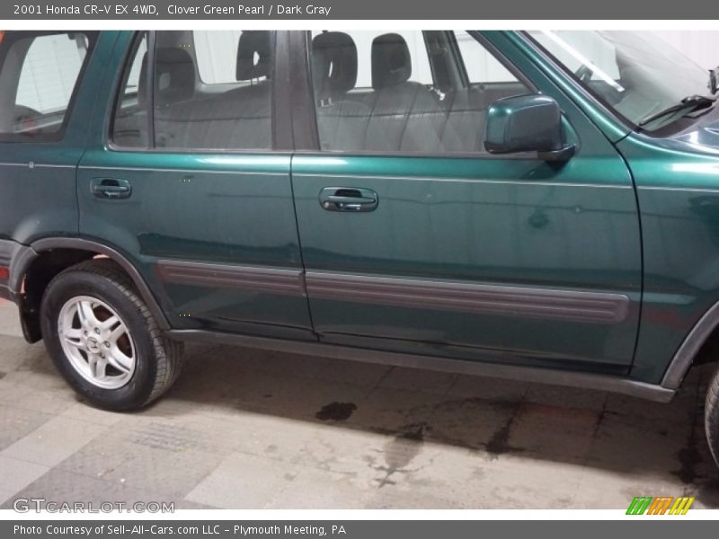 Clover Green Pearl / Dark Gray 2001 Honda CR-V EX 4WD