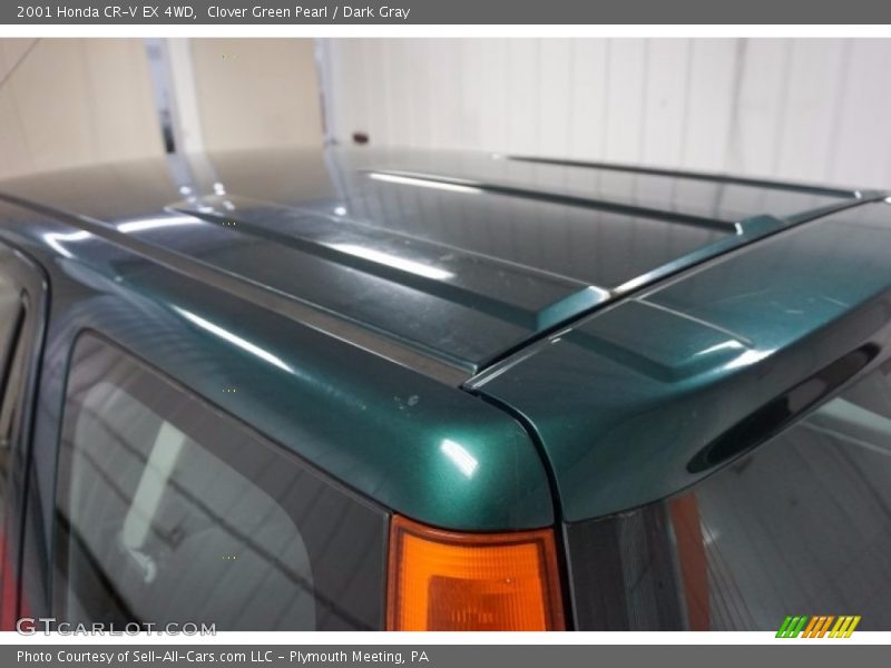 Clover Green Pearl / Dark Gray 2001 Honda CR-V EX 4WD