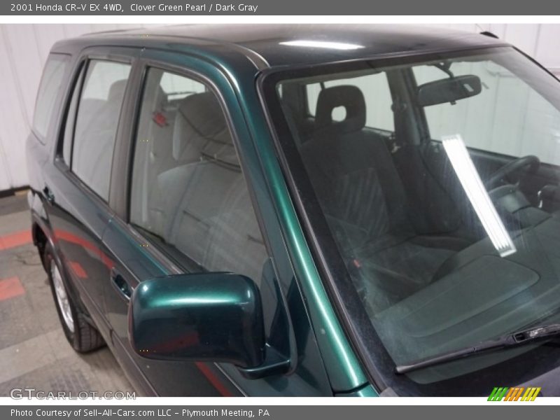 Clover Green Pearl / Dark Gray 2001 Honda CR-V EX 4WD