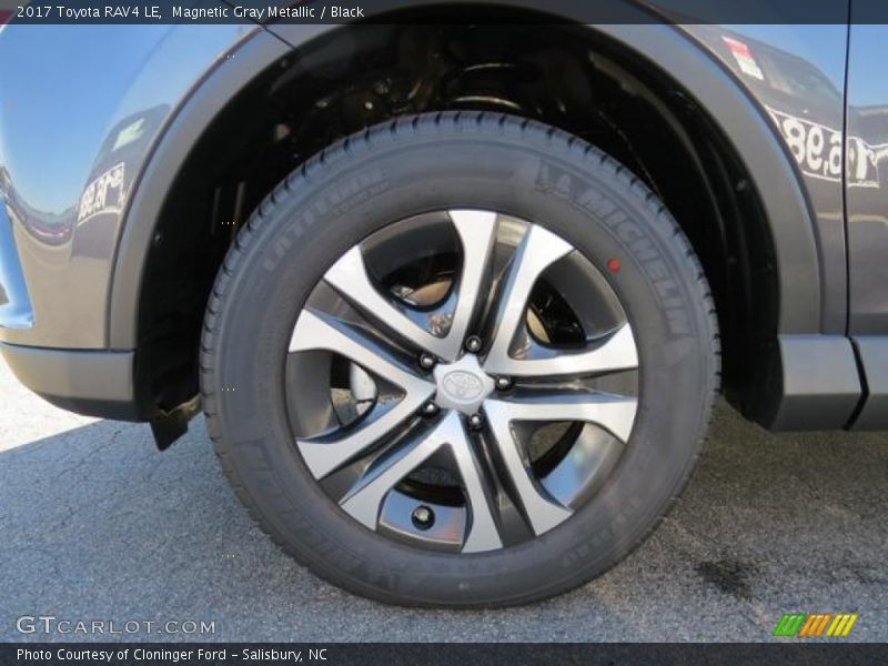 Magnetic Gray Metallic / Black 2017 Toyota RAV4 LE