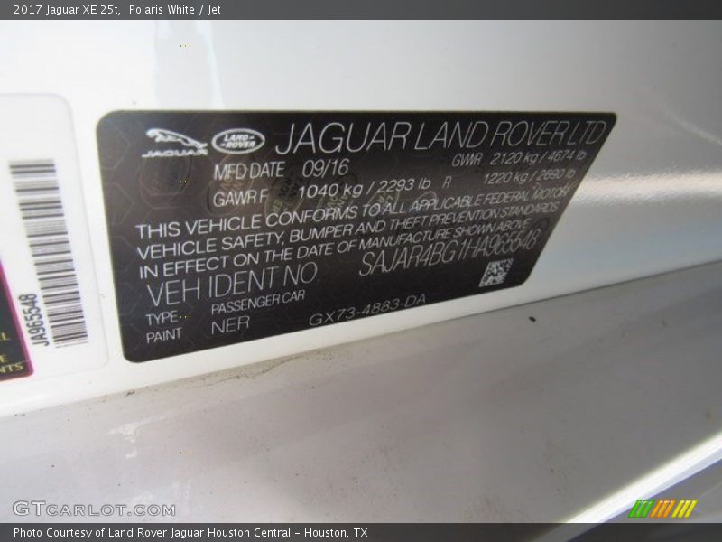 Polaris White / Jet 2017 Jaguar XE 25t