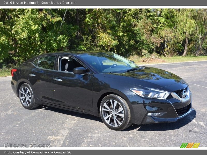 Super Black / Charcoal 2016 Nissan Maxima S
